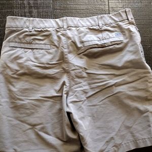 Izod gray shorts